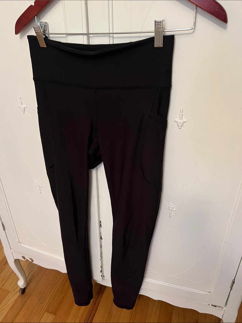 2/$7 Old Navy Black High-Rise Powersoft Leggings with Side Pockets